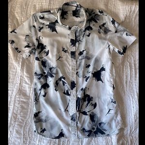 Abercrombie performance button up shirt